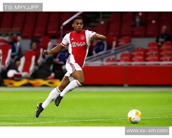 多特冬窗或出售阿德耶米英媒称枪手曼联争抢身价6000万欧球员