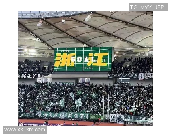 全北现代宣布30岁中场朴镇燮离队将加盟中超浙江队开启新征程